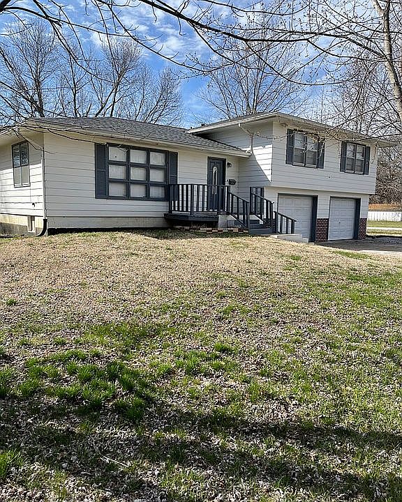 1st image of 251 Ellinwood St