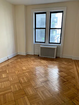 Rented by 220 West 98 Realty LLC | media 6