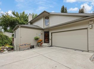 721 W Briar Cliff Ct, Spokane, WA 99218