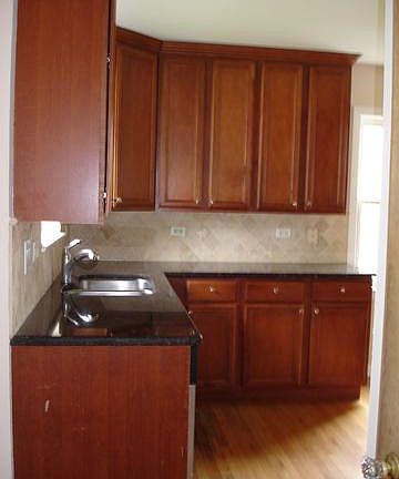 4th image of 7920 Kedvale Ave