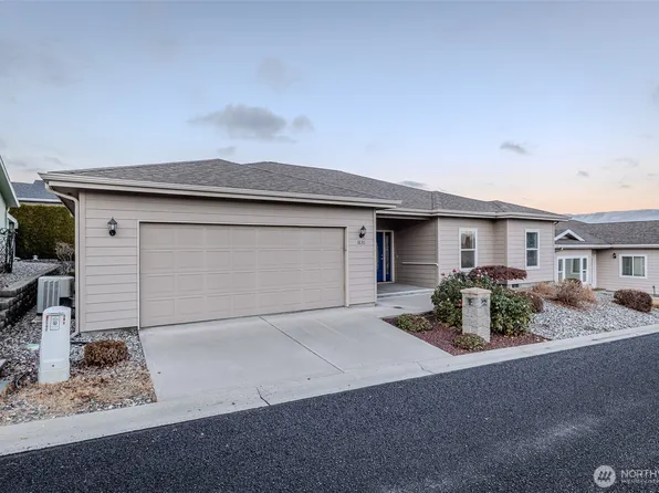 1830 Heritage Drive, Wenatchee, WA 98801