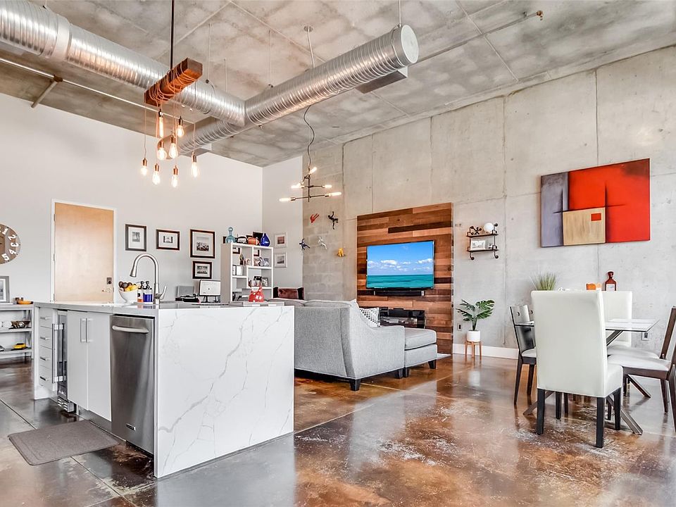 1st image of 445 N Andrews Avenue #304