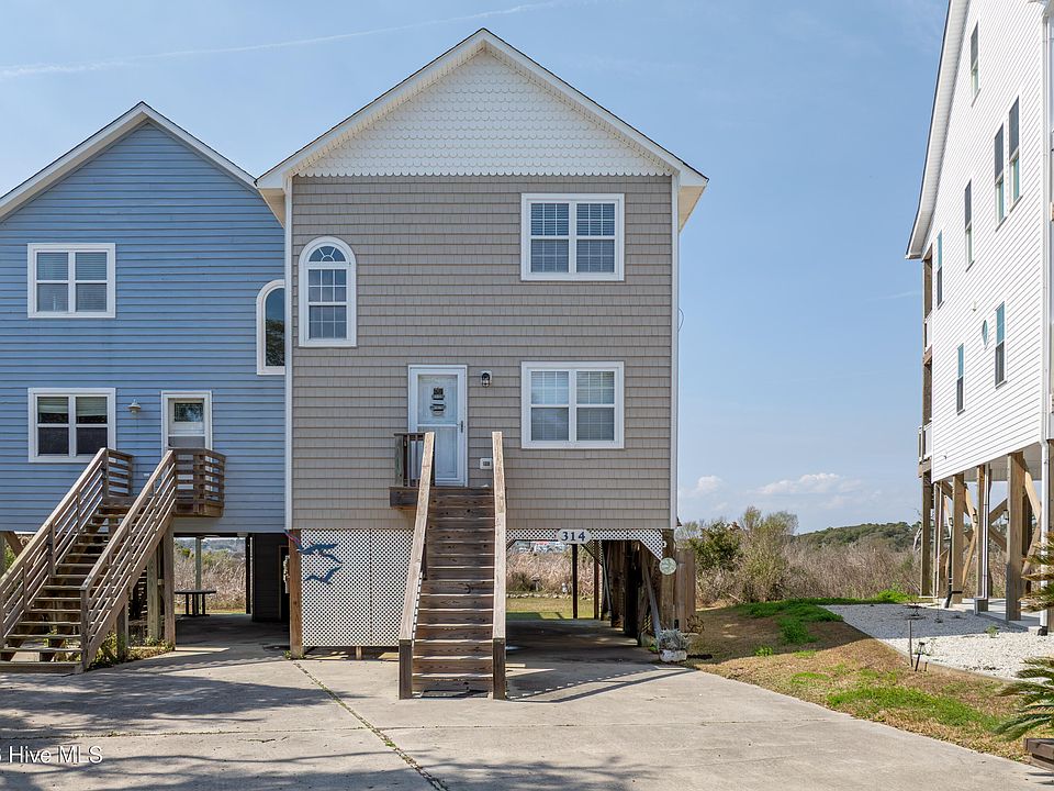 1st image of 314 Bay Circle
