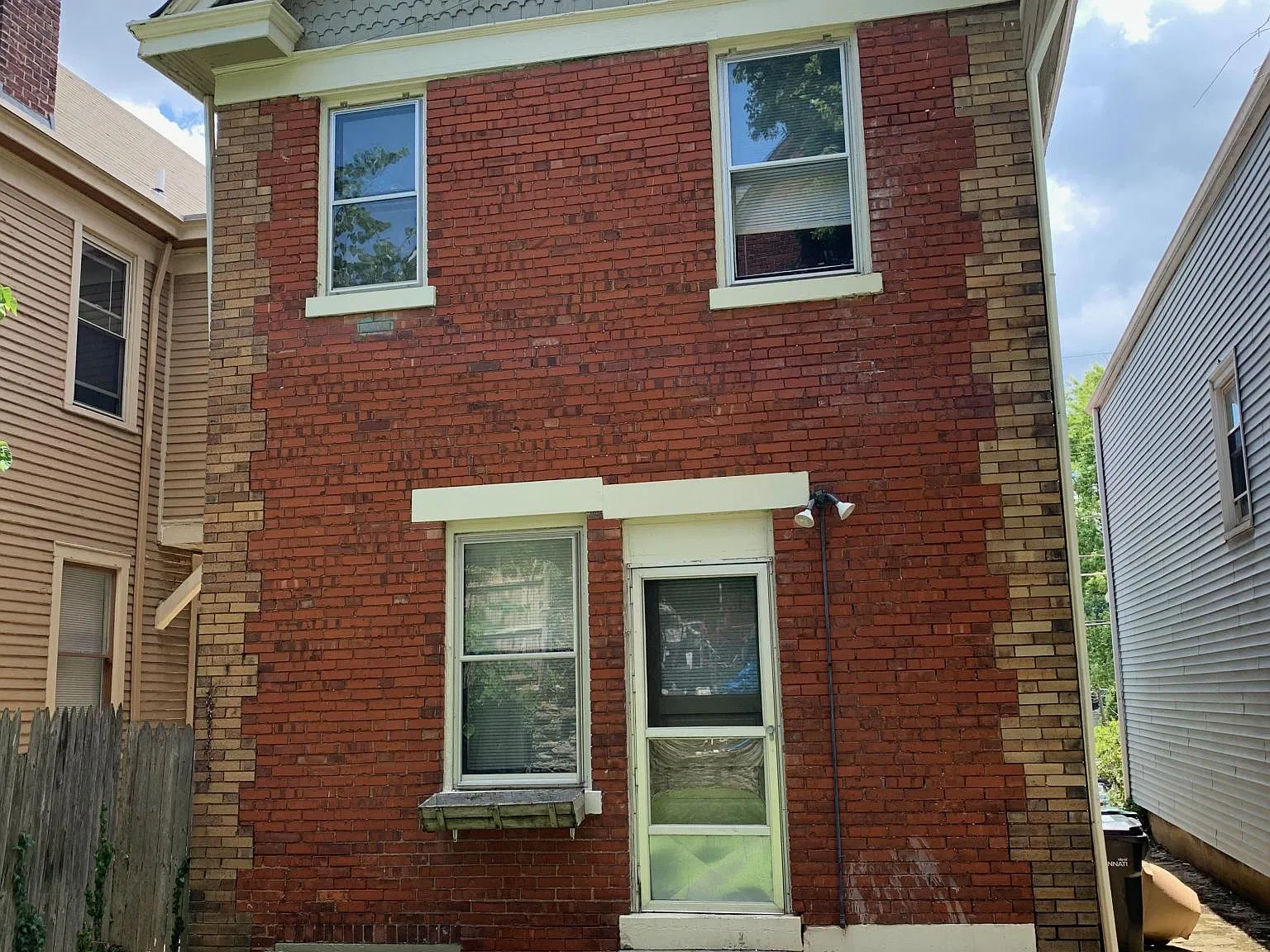 1 bed, $900 — Photo 2