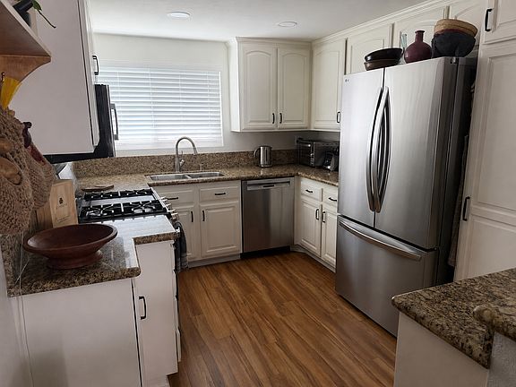 3rd image of 9949 Maya Linda Rd Unit 32