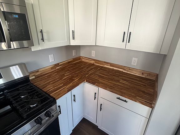 5th image of 2347 Eoff St #1