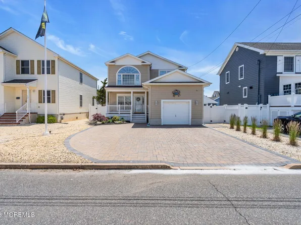 134 Elizabeth Avenue, Lavallette, NJ 08735