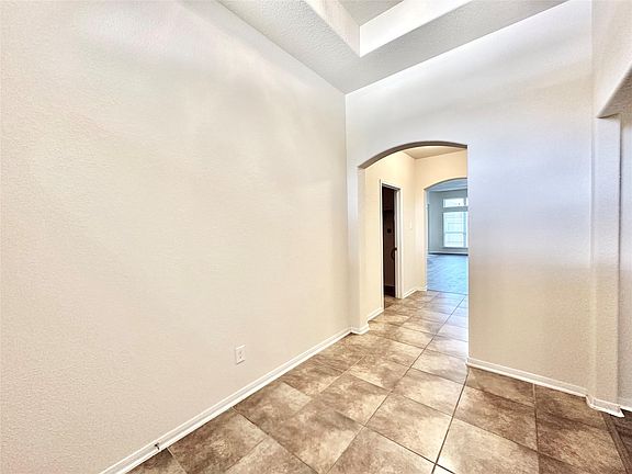 3rd image of 3131 Single Ridge Way