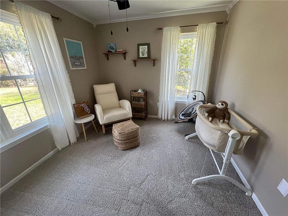 2nd image of 2882 Cottage Knoll Drive