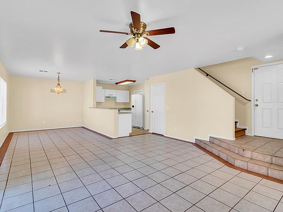 4th image of 11926 W Aster Dr