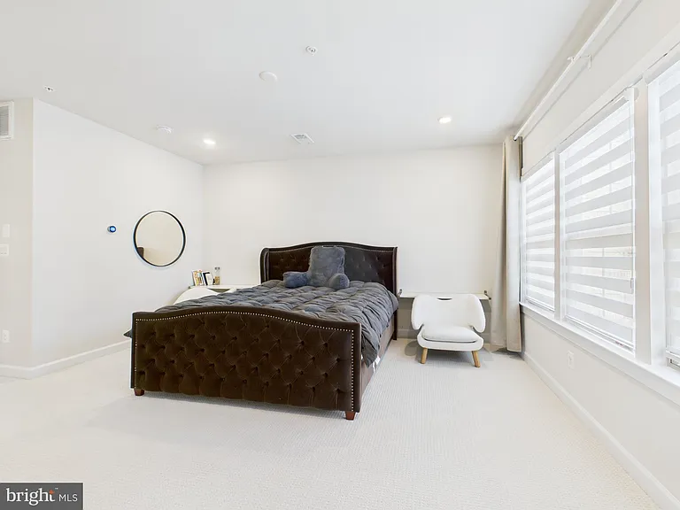 3711 Mayors Way — Photo 32