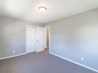 2006-2008 N Plainfield Rd, Crest Hill, IL 60403