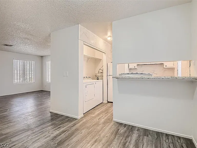 716 Pensacola Ln #2 — Photo 12