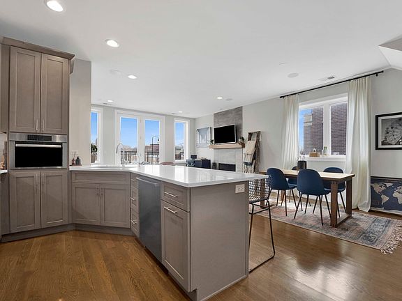 5th image of 3140 N Elston Ave #3S