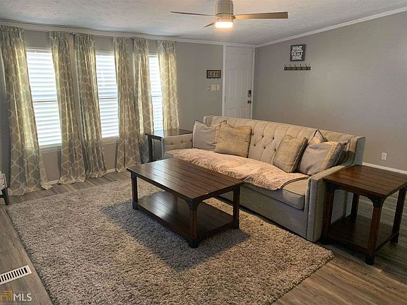4th image of 128 Mattie Wells Dr