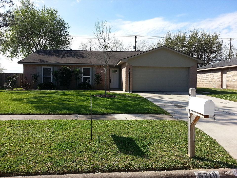 1st image of 6219 Silver Leaf Dr
