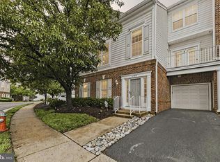 6324 Eagle Ridge Ln #A-37, Alexandria, VA 22312