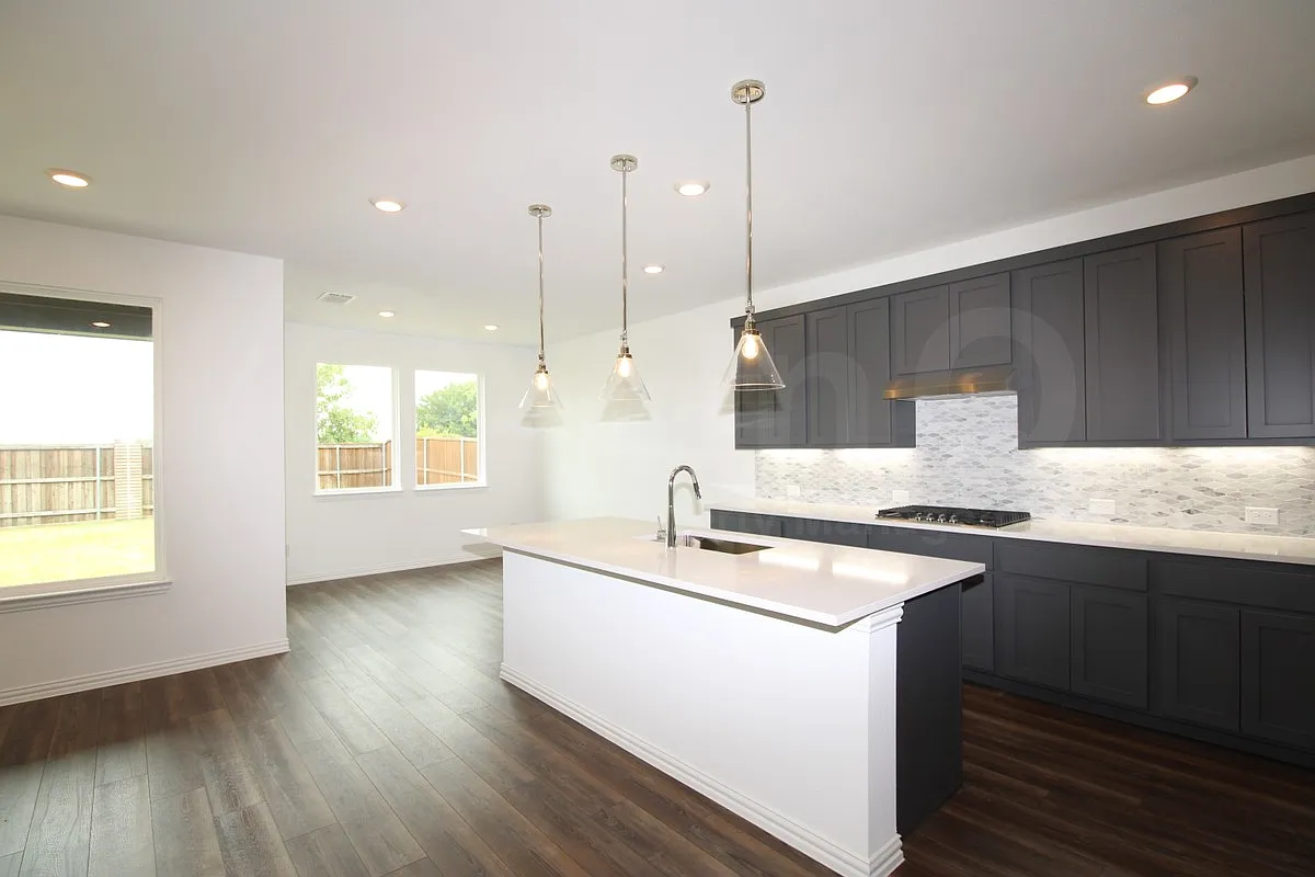 4 bed, 3.5 bath, 2697 sqft, $2,849 — Photo 4