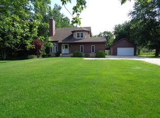 8569 Patterson St, Saint John, IN 46373