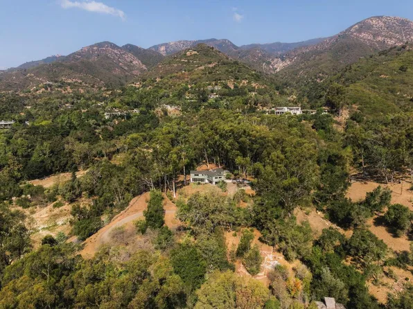 1030 E Mountain Dr, Santa Barbara, CA 93108