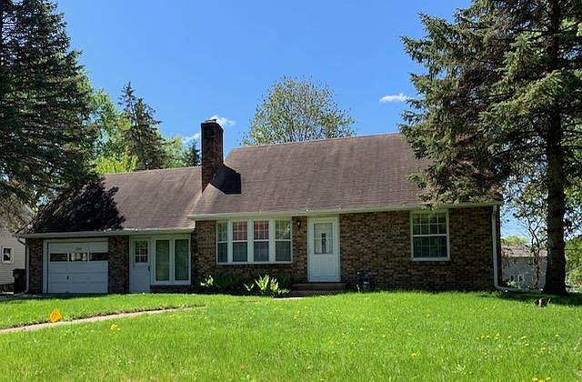 1st image of 1244 Oakcrest Ave