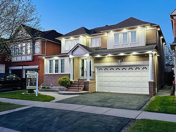 3rd image of 58 Morland Cres