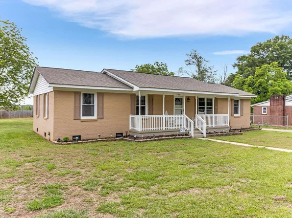 101 Redmond Dr, Fountain Inn, SC 29644