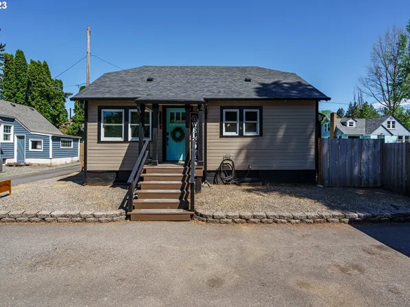 3530 NE Everett St, Camas, WA 98607