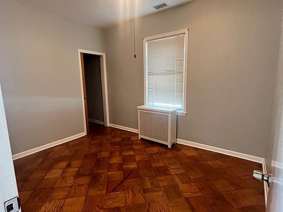 5th image of 5011 S Tripp Ave