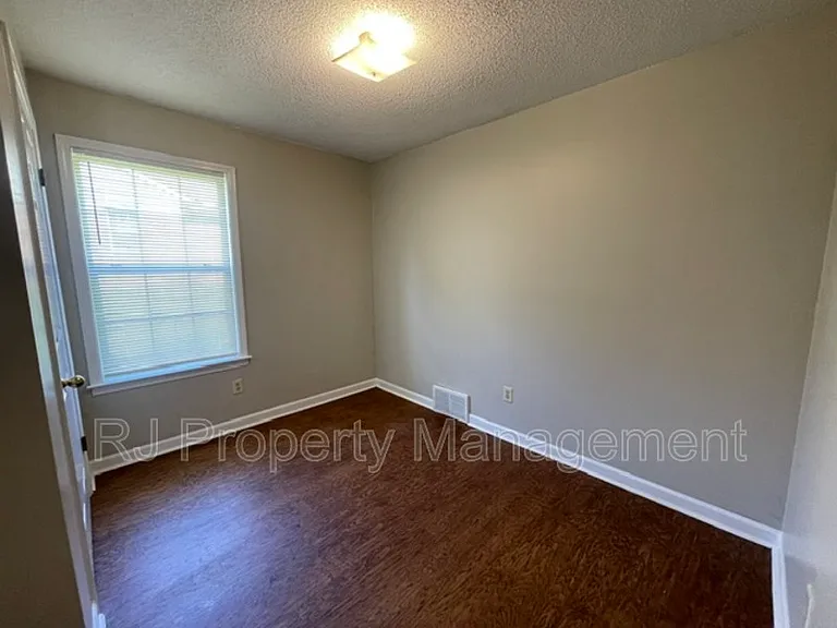 6426 Ashton Rd — Photo 16