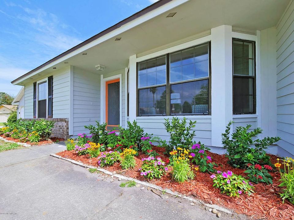 370 Dijon Dr-2