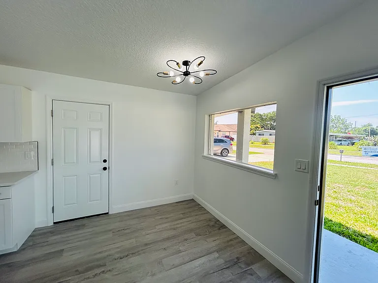 6603 Cocos Dr #6603 — Photo 8