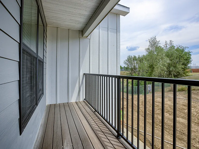 Pearson - 1 Bed / 1 Bath - 909 Sq.Ft.