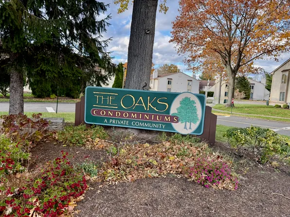 50 Little Oak Lane #50, Rocky Hill, CT 06067