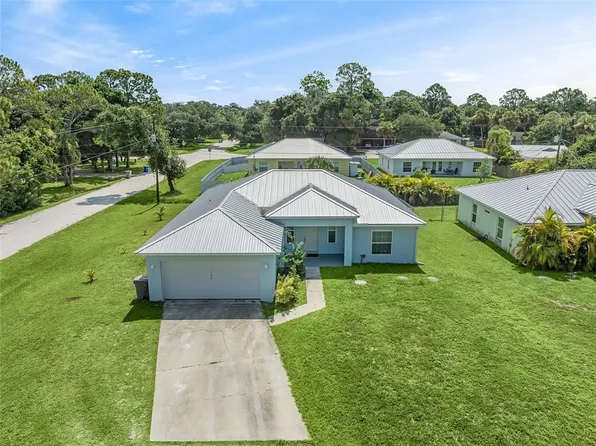 1204 38th Ave SW, Vero Beach, FL 32968