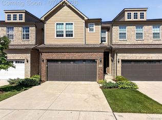 1673 Addison Cir, Commerce Township, MI 48390