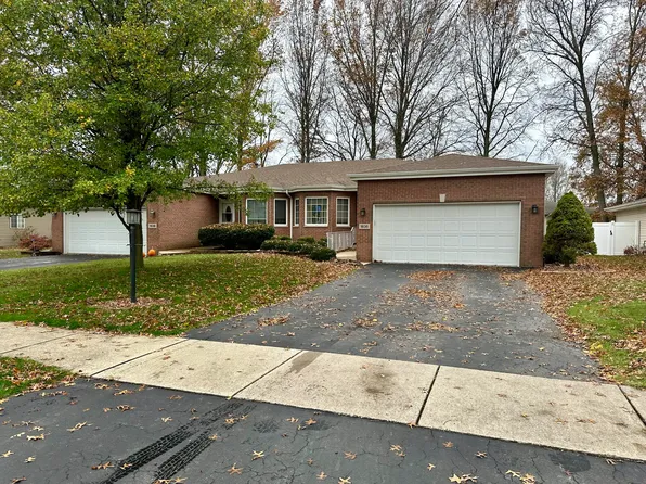1836 Texas St, Chesterton, IN 46304