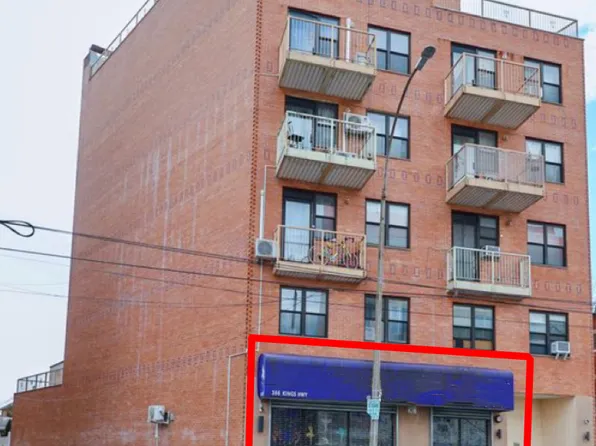 366 Kings Highway image 1 of 17