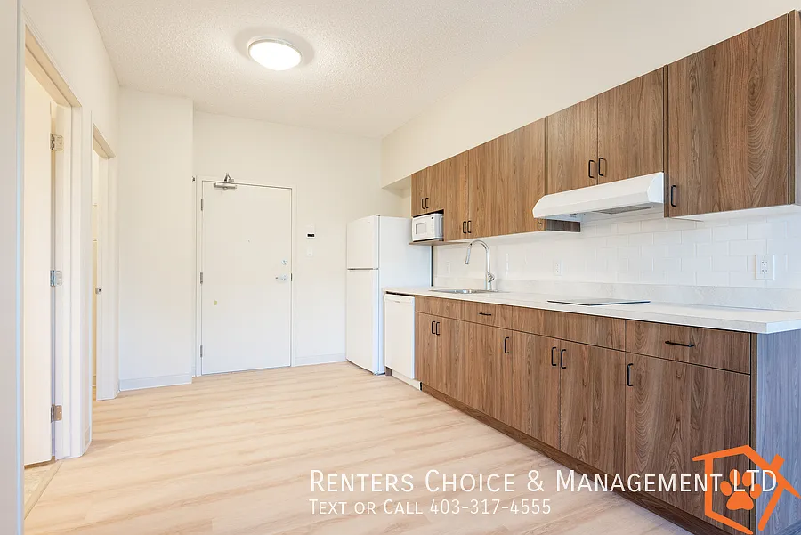 Senior Living in The Edwards - 1 Bedroom, Pet Friendly — Photo 4