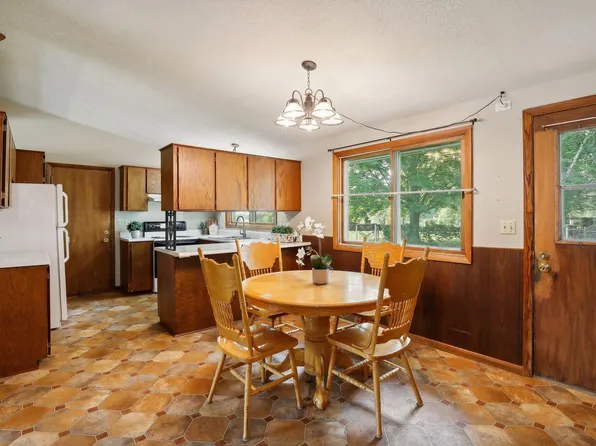 405 Louis St E, Cologne, MN 55322