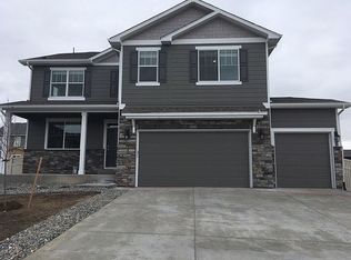 10449 Cottonwood St, Firestone, CO 80504