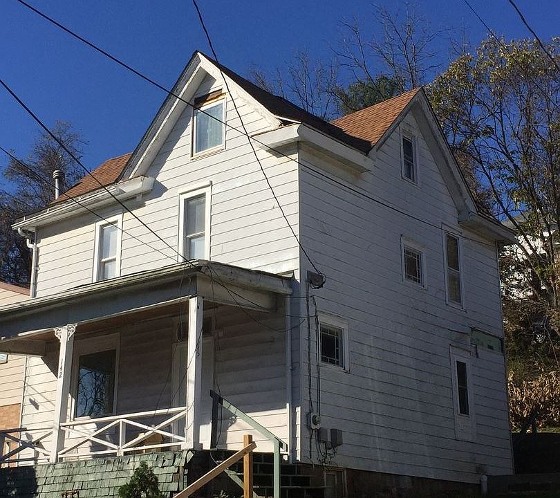 1st image of 142 Lorentz Ave