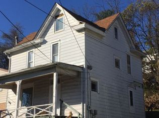 142 Lorentz Ave, Morgantown, WV 26505