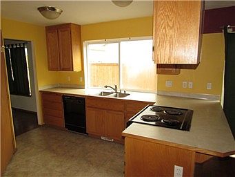 2nd image of 7806 207th St E