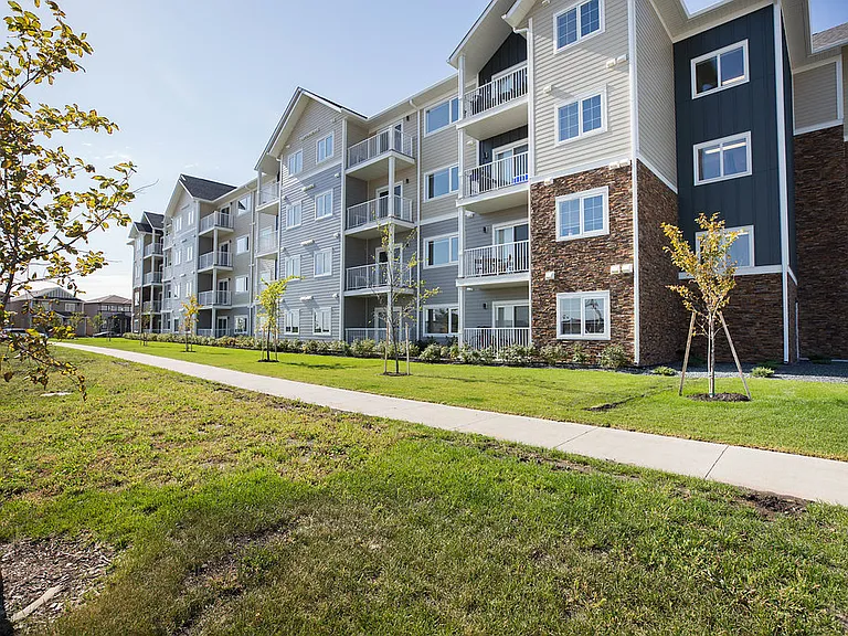 355 Bridge Lake Dr — Photo 41