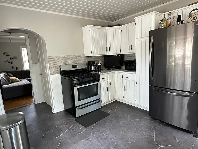 6525 Minnetonka Blvd — Photo 8