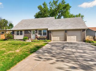 5900 E Flagstaff St, Wichita, KS 67220