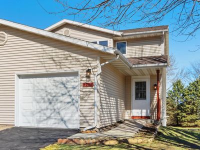 3207 Randolph ROAD, Janesville, WI, 53546