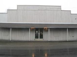 2710 Main St, Hurricane, WV 25526