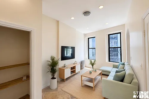 1391 Fulton St #2F Photo 1